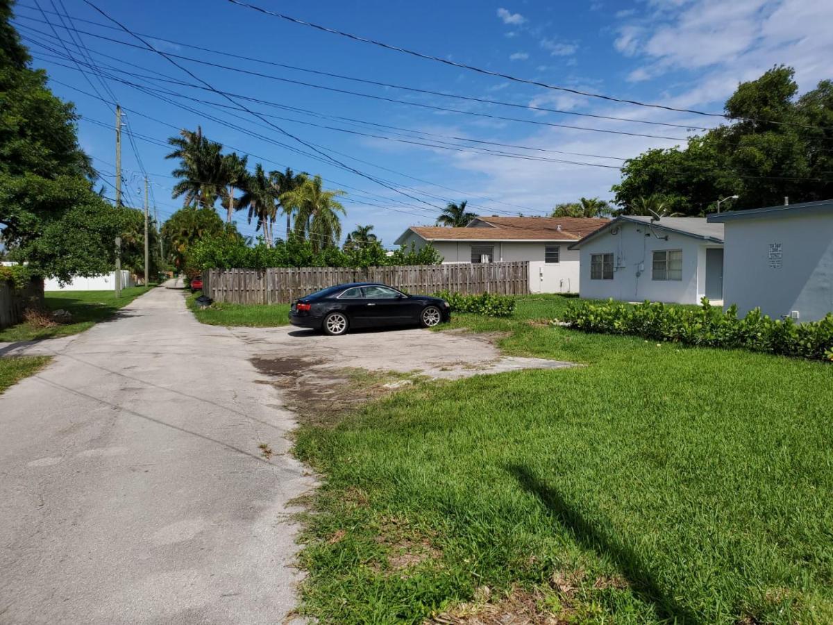 Sophisticated Dania Beach Suites Near The Beach Eksteriør bilde